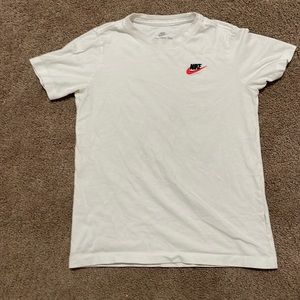 Nike t shirt